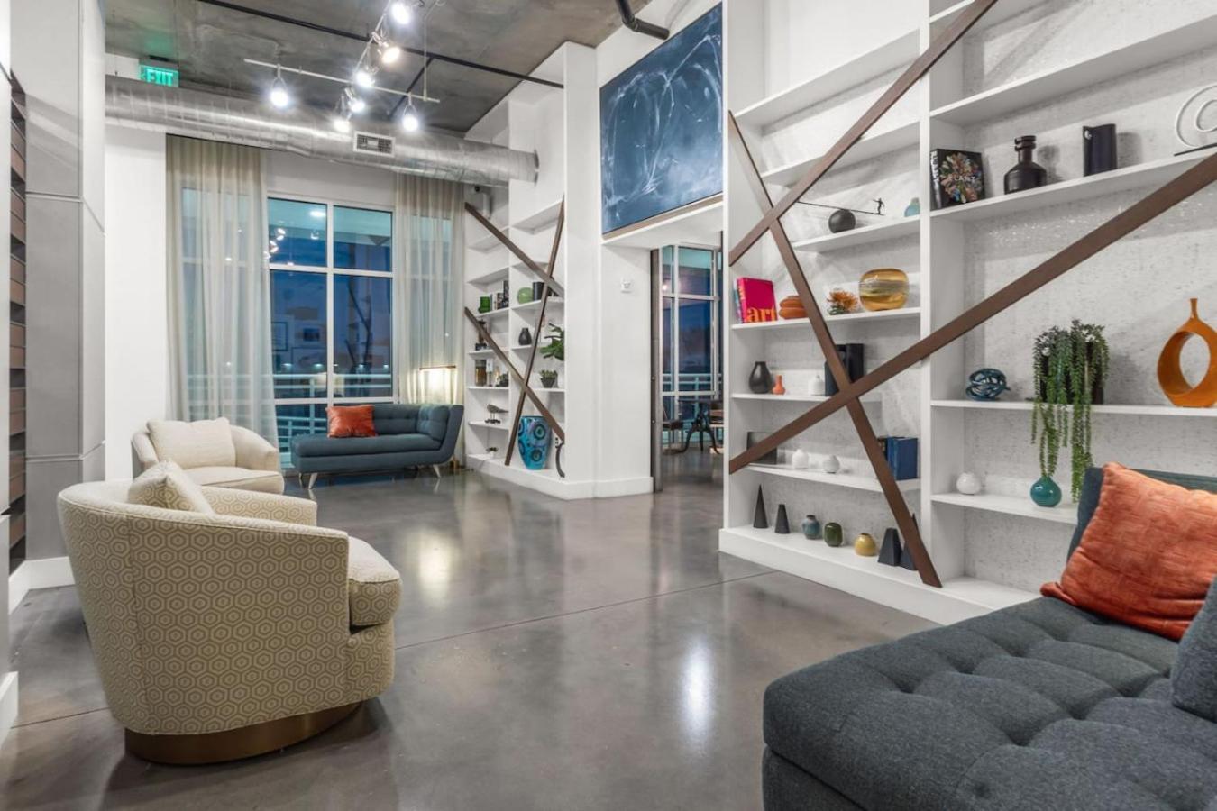 Modern 2 Bed Getaway Steps From Tropicana Field São Petersburgo Exterior foto