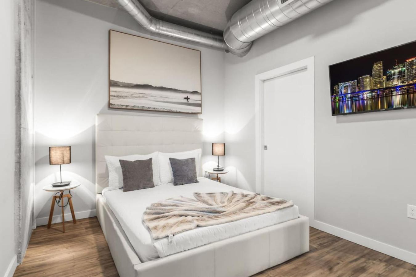 Modern 2 Bed Getaway Steps From Tropicana Field São Petersburgo Exterior foto